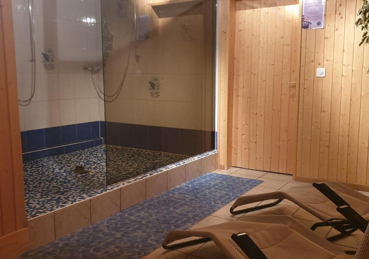 Hotel-Restaurant Le Relais Panoramique Ле Крозе Екстериор снимка